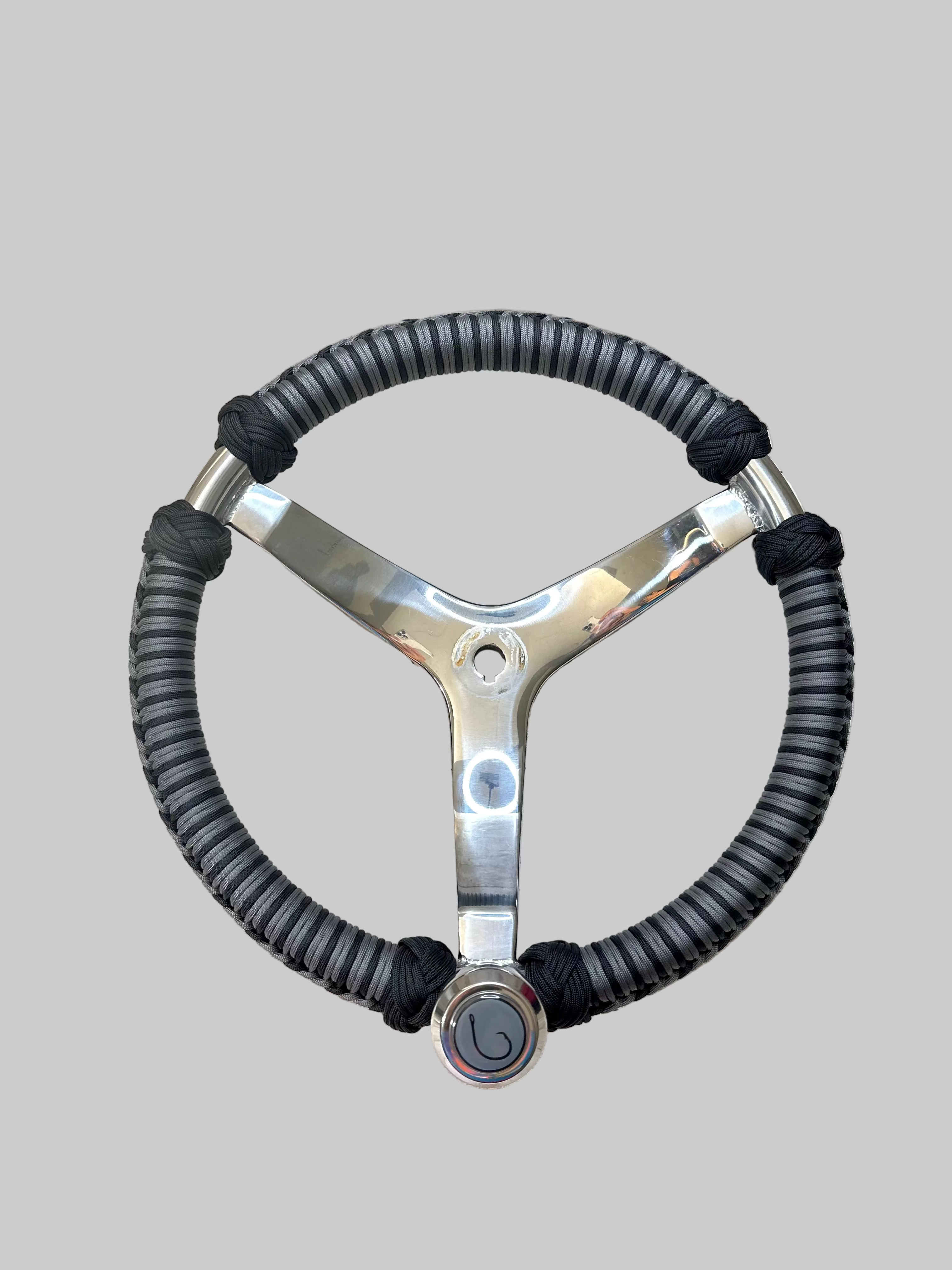 Gray & Black Paracord Wrapped Boat Steering Wheel (Gemlux)